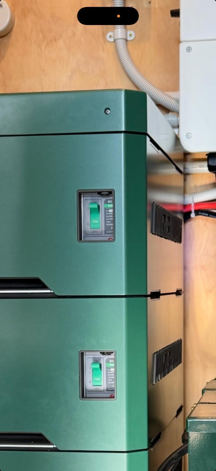 INGENIUM Battery Stack Installation
